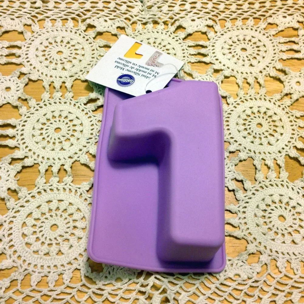 Eight new Wilton Silicone Mold Numbers Bundle